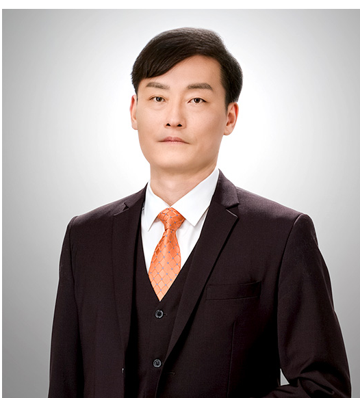Howard B. Kim, Esq.